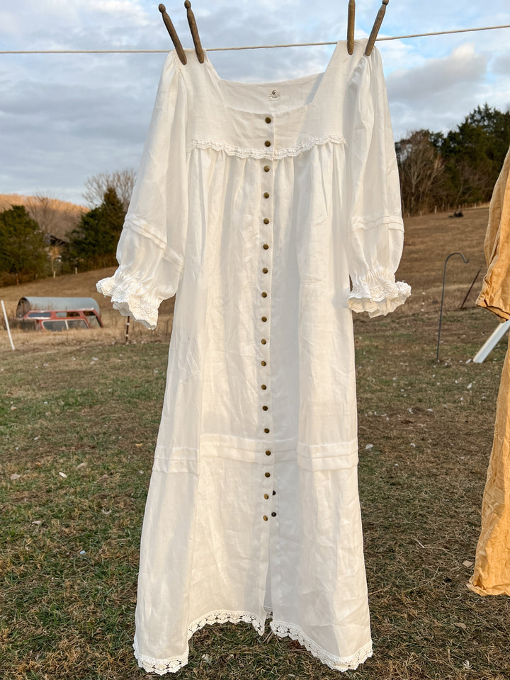 The Orchard Nightgown