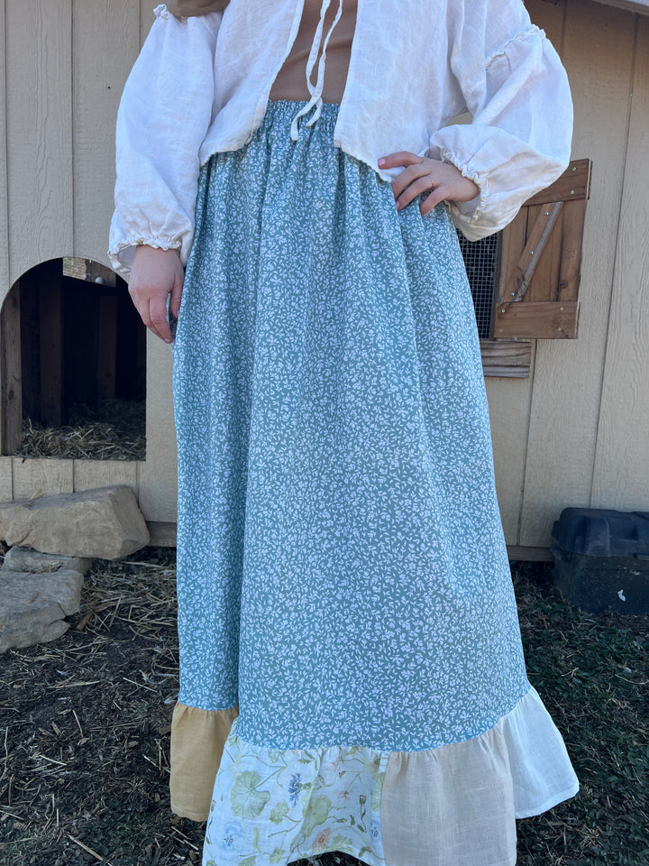 L-3XL Scrappy Maxi Cottage Skirt | Floral Blues 100% Linen & Cotton